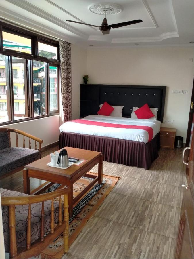 Hotel Ravine Palampur Bagian luar foto
