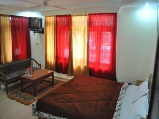 Hotel Ravine Palampur Bagian luar foto